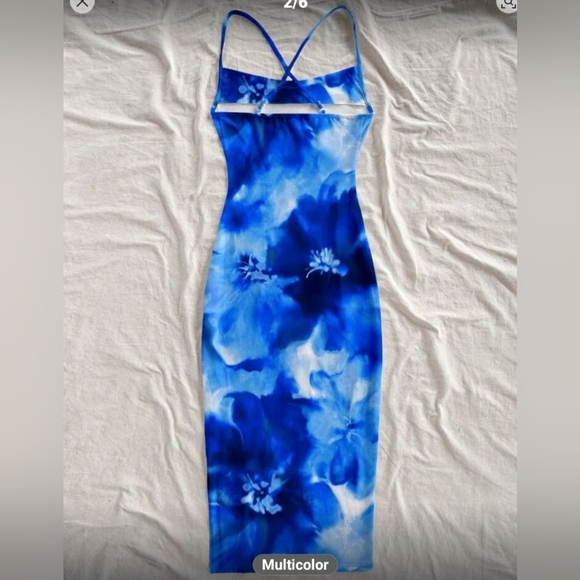 NWT Ladies Blue & White Floral Dress - Picture 2 of 4